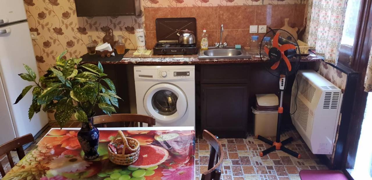 2 Santeli Turn Guest House Tbilisi Luaran gambar