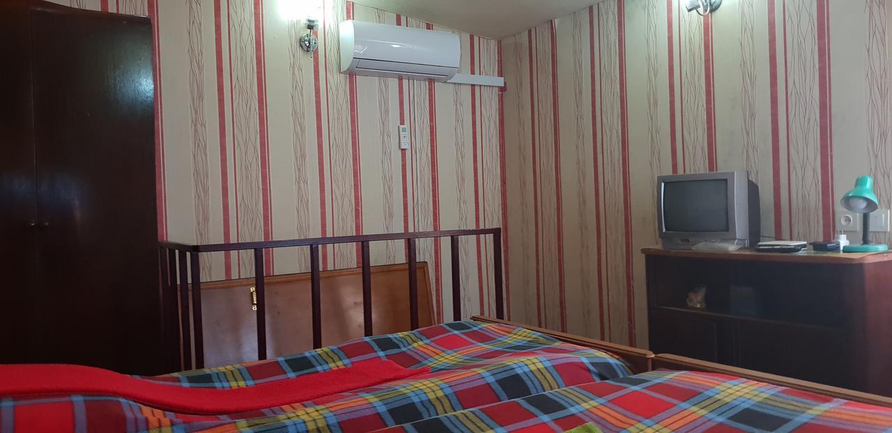 2 Santeli Turn Guest House Tbilisi Luaran gambar